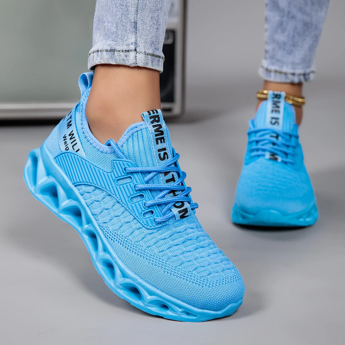 Women's Running Shoes Lightweight Mesh Breathable Comfortable Flat Soft Tennis Sports Shoes for Women