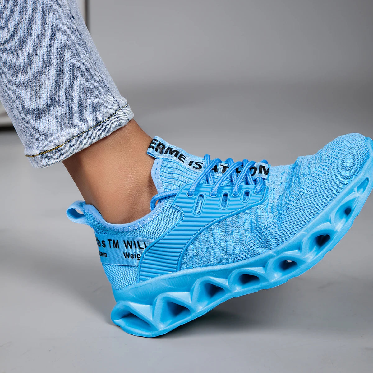 Women's Running Shoes Lightweight Mesh Breathable Comfortable Flat Soft Tennis Sports Shoes for Women
